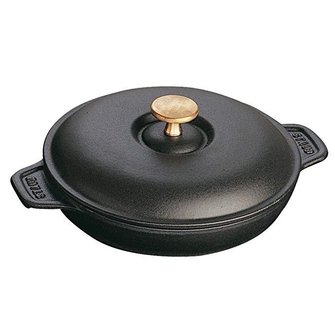 Staub 1332025 Cast Iron Round Covered Baking Dish, 7.9-inch, Black Matte