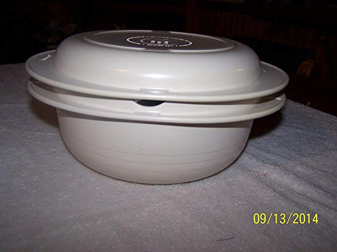 Tupperware Ultra 21 2 Quart Casserole