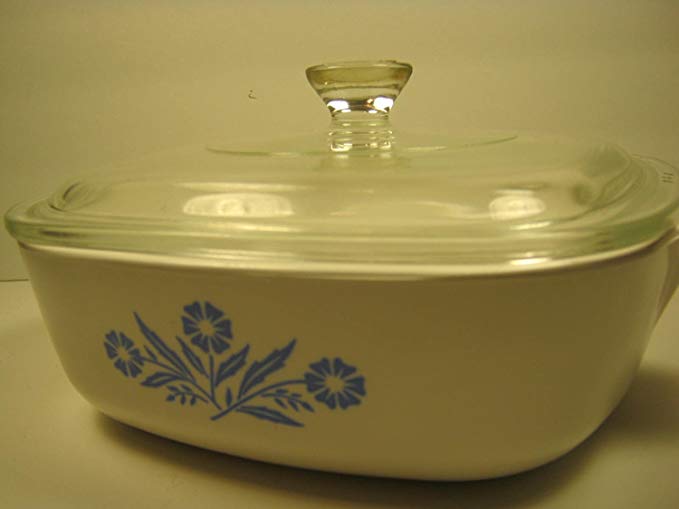 Vintage Corningware Cornflower Blue 2.5 Quart Casserole with lid