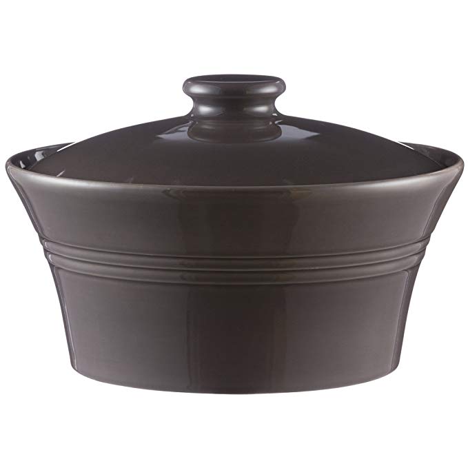 Mason Cash Classic Kitchen Casserole Dish with Lid, Durable Stoneware Goes from Oven to Table, 85-Fluid Ounces, Dishwasher, Microwave and Freezer Safe, Dark Gray